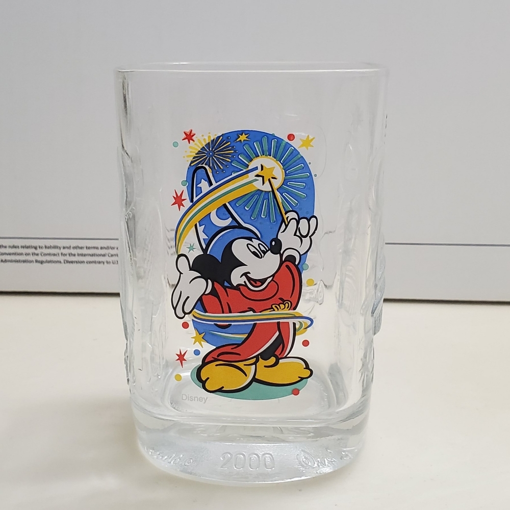 Walt Disney World Mickey Mouse Tumbler Glass McDonalds 2000 Celebration